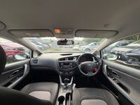 USED 2014 14 KIA CEED 1.6 CRDi 2 Hatchback 5dr Diesel Auto Euro 5 (126 bhp) 