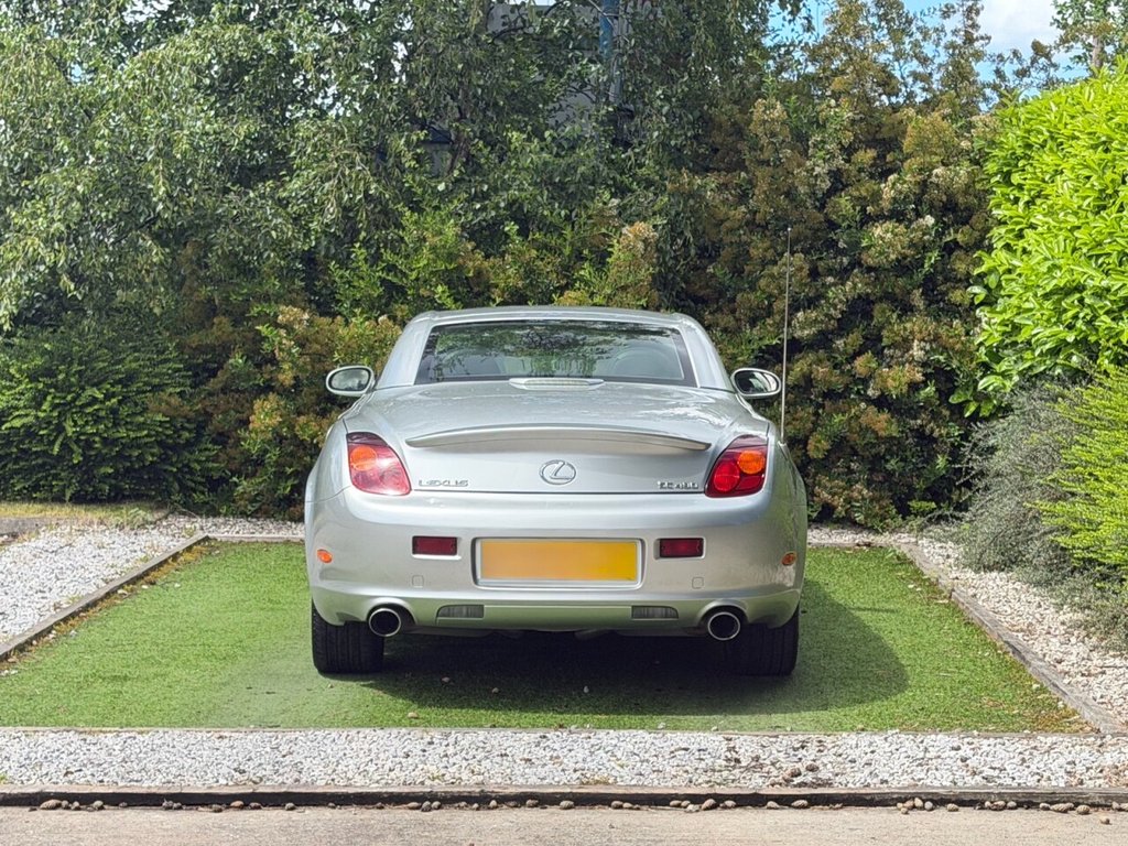 USED 2004 53 LEXUS SC 4.3 430 Convertible 2dr Petrol Automatic (287 g/km, 282 bhp) HEATED LEATHER, SAT NAV, 2 KEYS