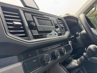 USED 2022 22 VOLKSWAGEN CRAFTER 2.0 3.5t. 5.2m (17ft) Curtainside, Sprinter Size, Air Con, Eu 6 140Bhp 8ft (2.4m) Internal Height, Air Con