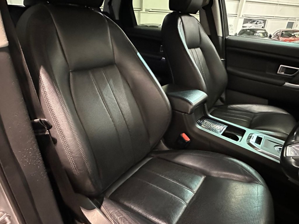 USED 2016 16 LAND ROVER DISCOVERY SPORT 2.0 TD4 HSE Black SUV 5dr Diesel Auto 4WD Euro 6 (s/s) (180 ps) 7 SEATS-5 SERVICE VISITS