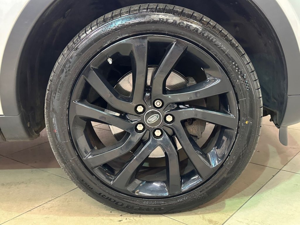 USED 2016 16 LAND ROVER DISCOVERY SPORT 2.0 TD4 HSE Black SUV 5dr Diesel Auto 4WD Euro 6 (s/s) (180 ps) 7 SEATS-5 SERVICE VISITS