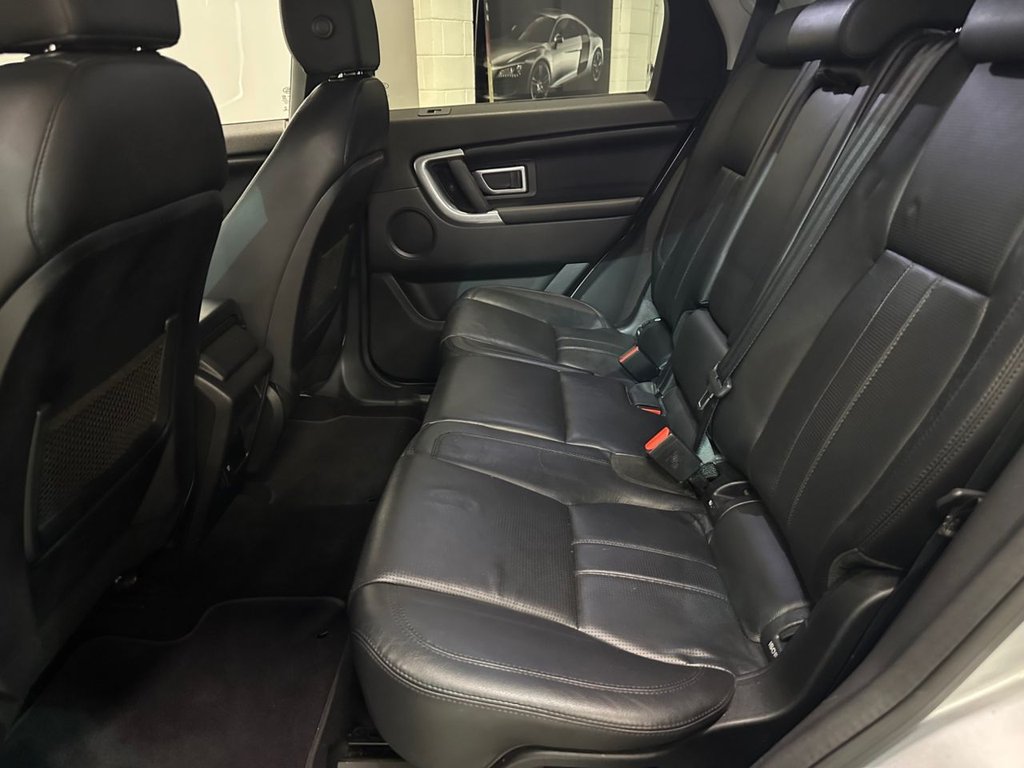 USED 2016 16 LAND ROVER DISCOVERY SPORT 2.0 TD4 HSE Black SUV 5dr Diesel Auto 4WD Euro 6 (s/s) (180 ps) 7 SEATS-5 SERVICE VISITS