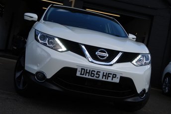 View our NISSAN QASHQAI