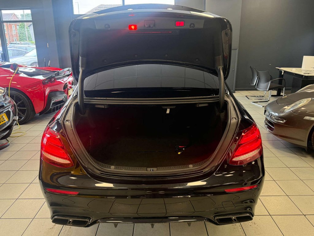 USED 2018 18 MERCEDES-BENZ E-CLASS 4.0 AMG E 63 S Premium 4Matic+ Auto 4WD 4dr FSH + 360 CAM + PAN ROOF