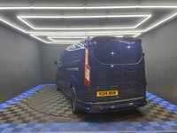 USED 2014 14 FORD TRANSIT CUSTOM 2.2 TDCi 290 Limited Panel Van 5dr Diesel Manual L2 H1 (186 g/km, 123 bhp) 