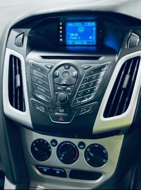 USED 2012 12 FORD FOCUS 1.6 Zetec Hatchback 5dr Petrol Manual Euro 5 (105 ps) 