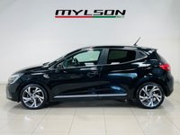 USED 2020 70 RENAULT CLIO 1.6 E-TECH RS Line Hatchback 5dr Petrol Hybrid Auto Euro 6 (s/s) (140 ps) Apple CarPlay | RS Stitching | Reversing Camera | Parking Sensors | Sat Nav | Bluetooth | Diamond Black