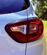 USED 2017 17 RENAULT CAPTUR 1.2 TCe ENERGY Signature X Nav SUV 5dr Petrol Manual Euro 6 (s/s) (120 ps) Low Mileage, Full Service History