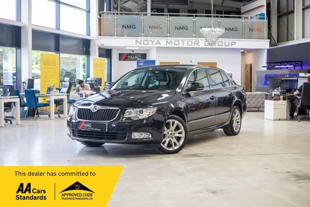 View our Skoda Superb 2.0 TDI SE Plus Hatchback 5dr Diesel DSG Euro 5 (140 ps)