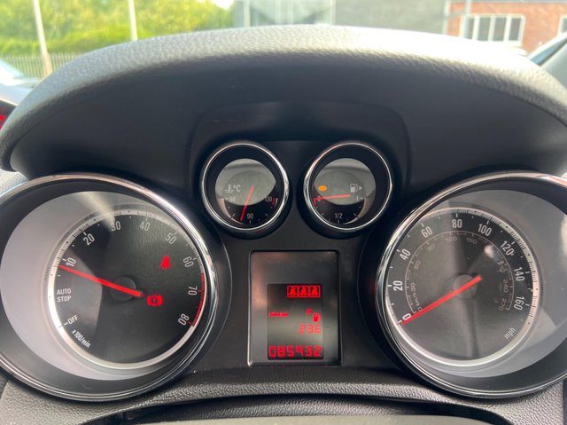 View our VAUXHALL MOKKA