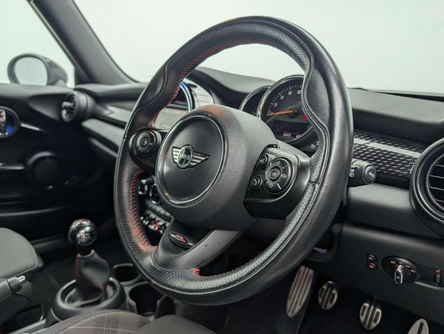 USED 2017 67 MINI HATCH 2.0 Cooper S 3dr CLICK+COLLECT / HOME DELIVERY