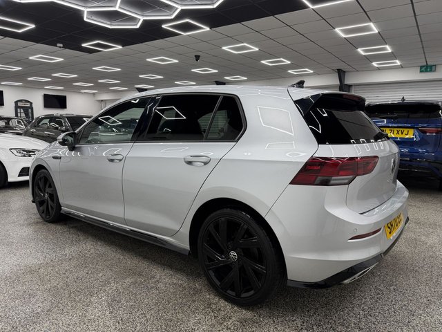 View our VOLKSWAGEN GOLF