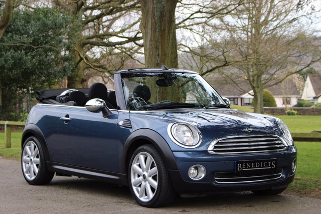 2009 09 MINI Convertible 1.6 COOPER 2d 120 BHP