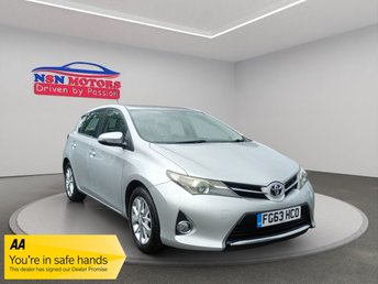 2013 TOYOTA AURIS