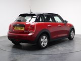 USED 2017 67 MINI HATCH 1.5 Cooper D Hatchback 5dr Diesel Manual Euro 6 (s/s) (116 ps) SERVICE HISTORY+PRO NAV