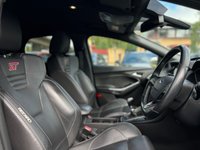 USED 2016 16 FORD FOCUS 2.0T EcoBoost ST-3 Hatchback 5dr Petrol Manual Euro 6 (s/s) (250 ps) HEATED SEATS+SAT NAV+ CRUISE