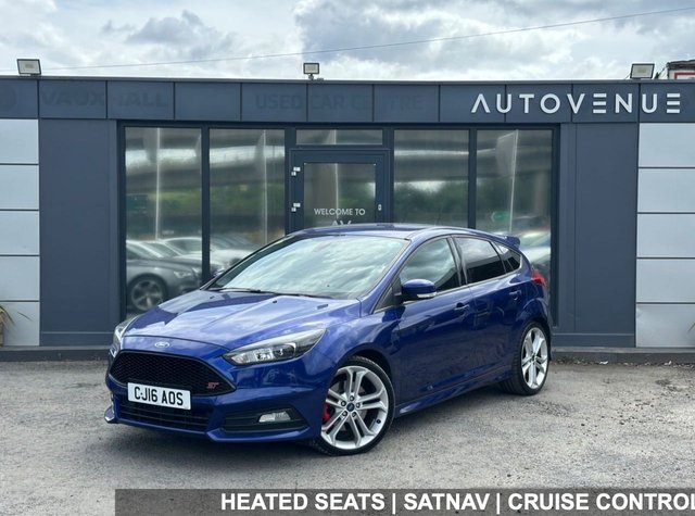 View our Ford Focus 2.0T EcoBoost ST-3 Hatchback 5dr Petrol Manual Euro 6 (s/s) (250 ps)