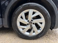 USED 2022 22 VOLKSWAGEN TIGUAN 2.0 TDI Life SUV 5dr  1 Owner, Sat Nav, CarPlay