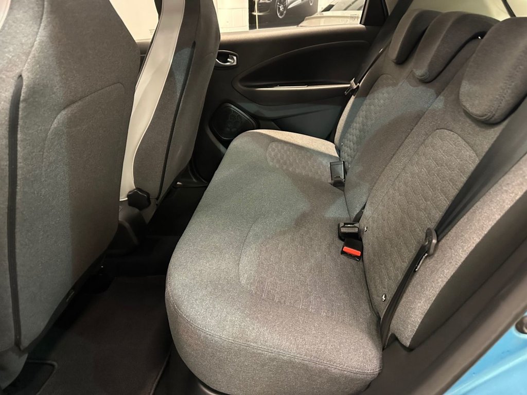 USED 2021 71 RENAULT ZOE R110 EV50 52kWh Iconic Hatchback 5dr Electric Auto (Rapid Charge) (107 bhp) 3 SERVICE VISITS
