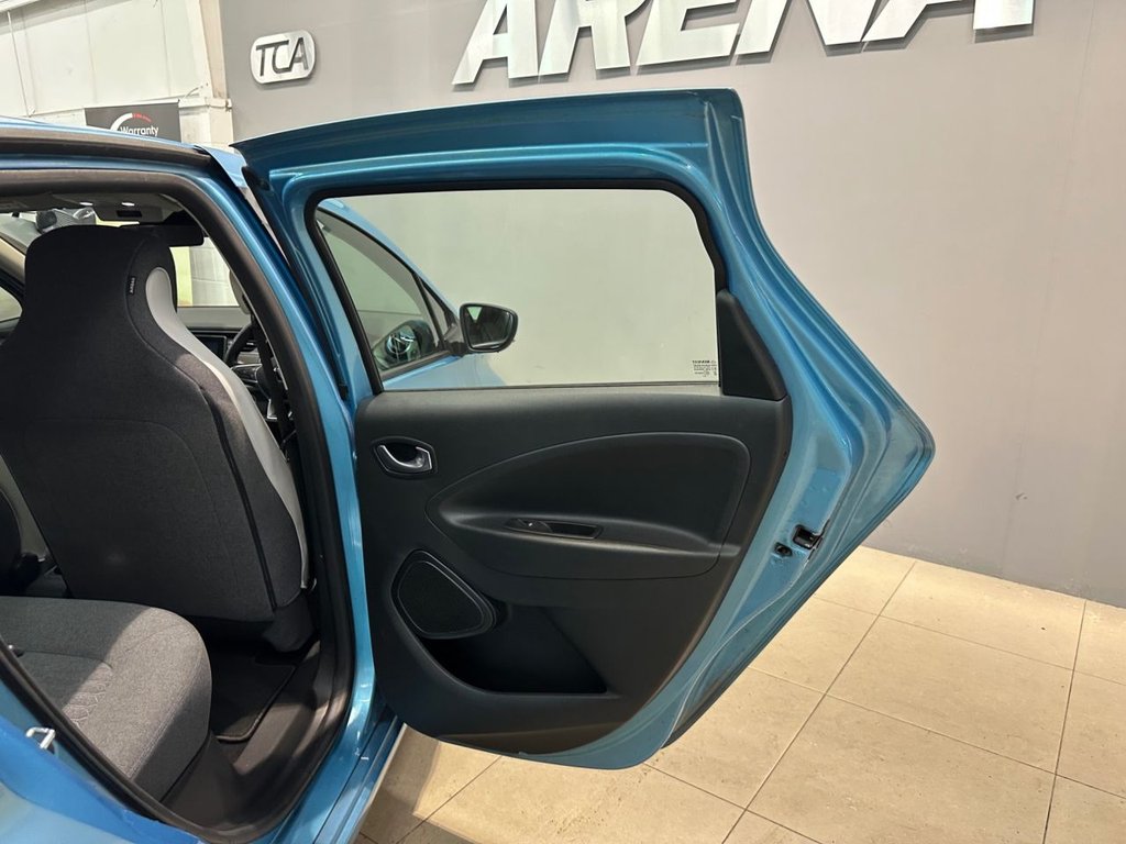 USED 2021 71 RENAULT ZOE R110 EV50 52kWh Iconic Hatchback 5dr Electric Auto (Rapid Charge) (107 bhp) 3 SERVICE VISITS