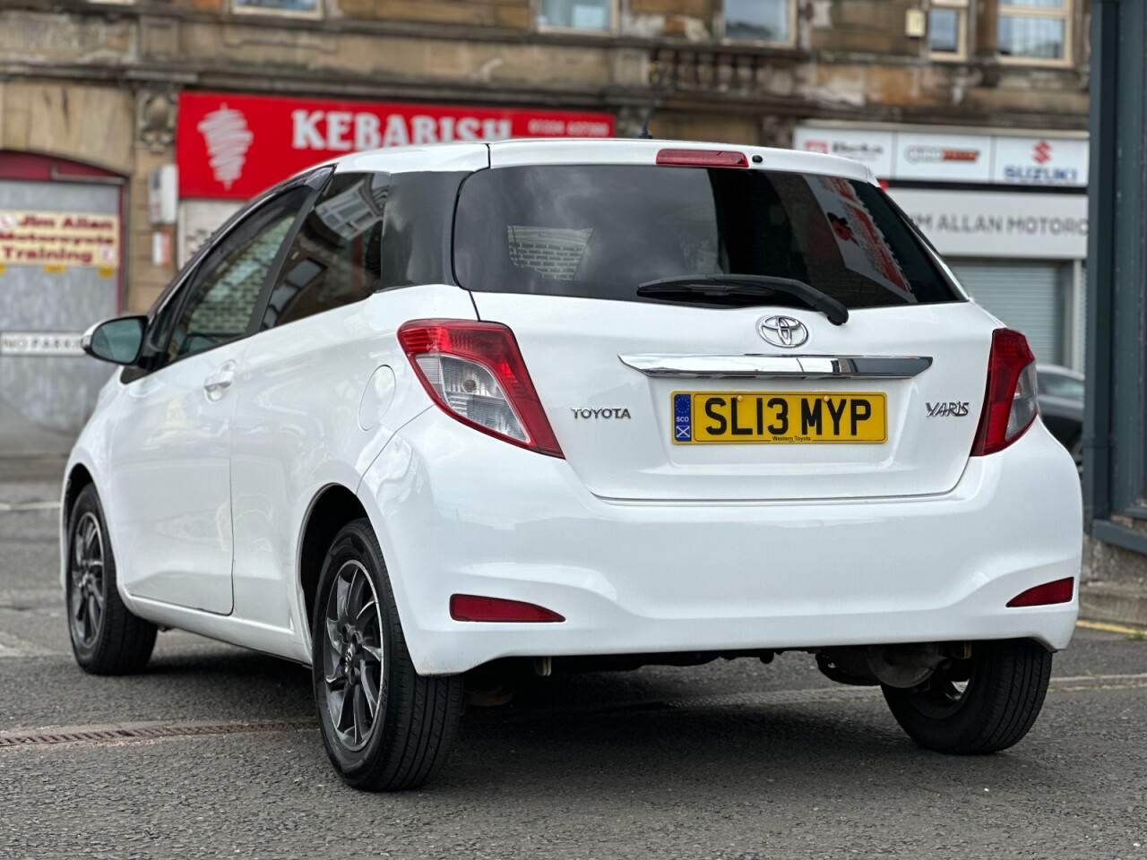 2013 Toyota Yaris thumbnail 20