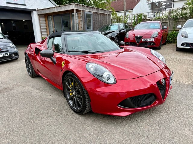 View our Alfa Romeo 4c 1750 TBi Spider 2dr Petrol TCT Euro 6 (240 bhp)