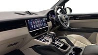 USED 2022 72 PORSCHE CAYENNE 3.0 V6 E-Hybrid 17.9kWh SUV 5dr Petrol Plug-in Hybrid TiptronicS 4WD Euro 6 (s/s) (3.6kW Charger) (462 ps) 8.9% APR FINANCE RATES