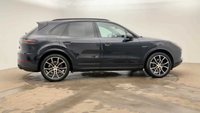 USED 2022 72 PORSCHE CAYENNE 3.0 V6 E-Hybrid 17.9kWh SUV 5dr Petrol Plug-in Hybrid TiptronicS 4WD Euro 6 (s/s) (3.6kW Charger) (462 ps) 8.9% APR FINANCE RATES