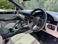 USED 2022 72 PORSCHE CAYENNE 3.0 V6 E-Hybrid 17.9kWh SUV 5dr Petrol Plug-in Hybrid TiptronicS 4WD Euro 6 (s/s) (3.6kW Charger) (462 ps) 8.9% APR FINANCE RATES