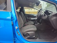 USED 2016 16 FORD FIESTA 1.0T EcoBoost Zetec Blue Edition Hatchback 5dr Petrol Manual Euro 6 (s/s) (100 ps) Full FORD Service History  |  1 Owner From Brand New  |  2 Keys