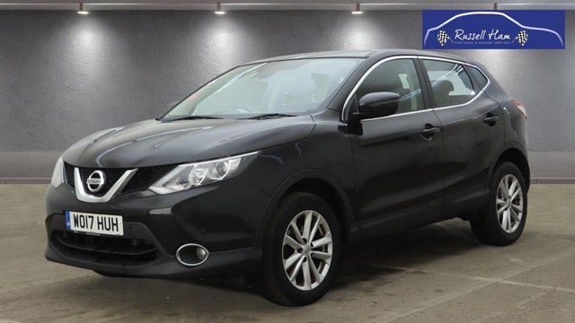 View our NISSAN QASHQAI