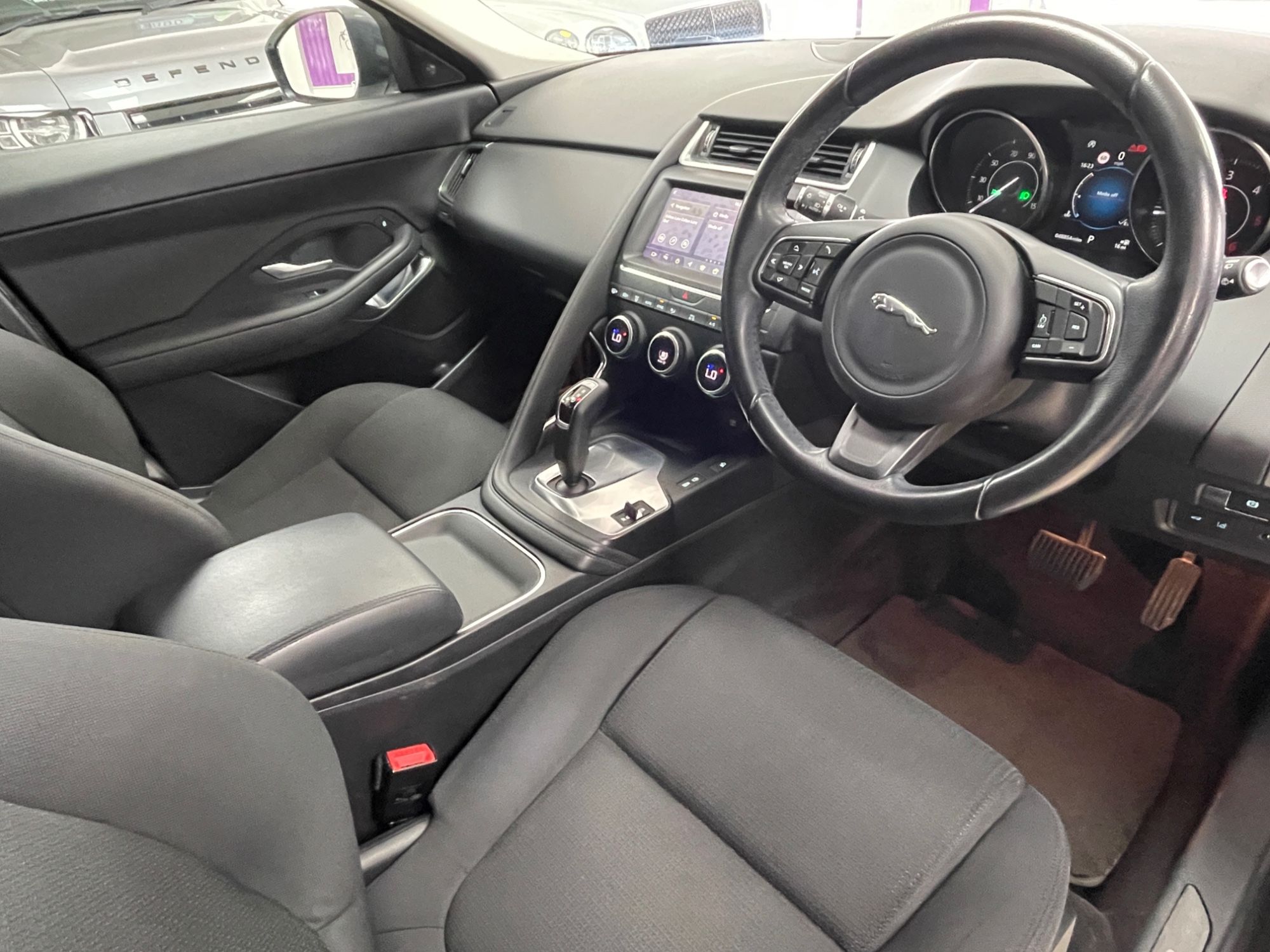 USED 2018 18 JAGUAR E-PACE 2.0 D150 SUV 5dr Diesel Auto AWD Euro 6 (s/s) (150 ps) 