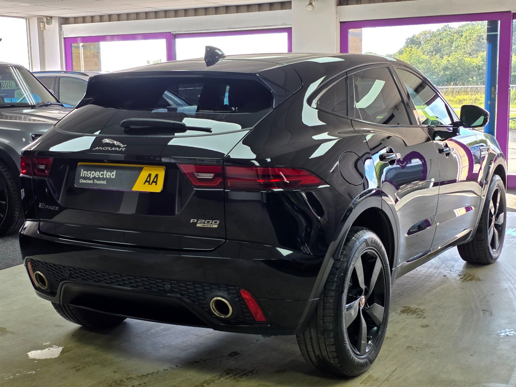 USED 2019 69 JAGUAR E-PACE 2.0 P200 R-Dynamic S SUV 5dr Petrol Auto AWD Euro 6 (s/s) (200 ps) 