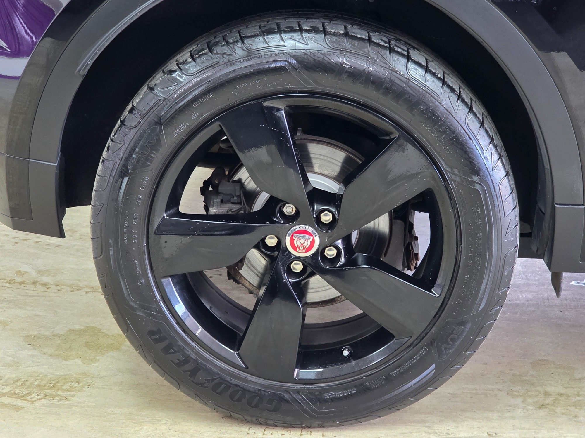 USED 2019 69 JAGUAR E-PACE 2.0 P200 R-Dynamic S SUV 5dr Petrol Auto AWD Euro 6 (s/s) (200 ps) 