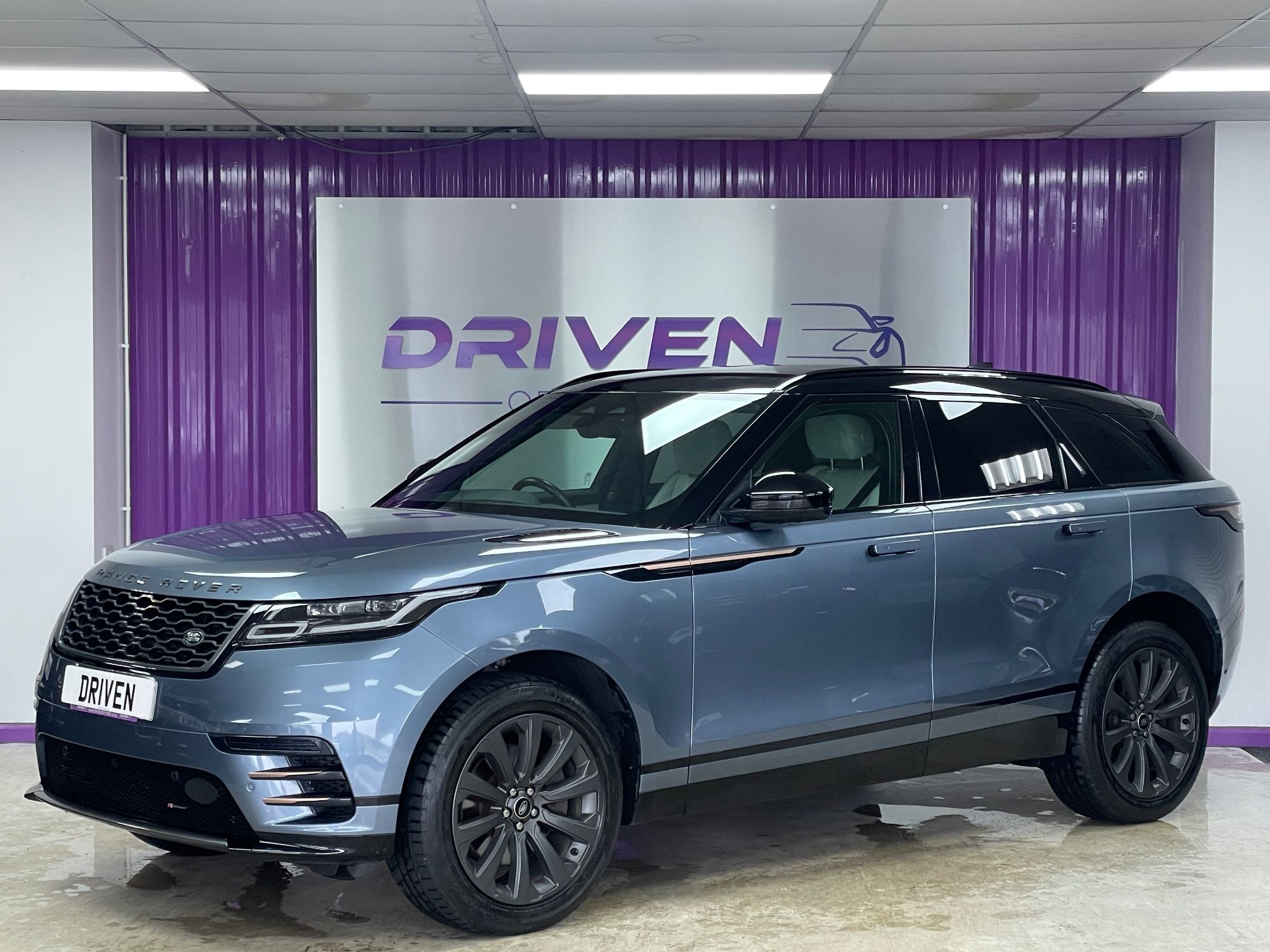 USED 2022 22 LAND ROVER RANGE ROVER VELAR 2.0 P250 R-Dynamic SE SUV 5dr Petrol Auto 4WD Euro 6 (s/s) (249 ps) 