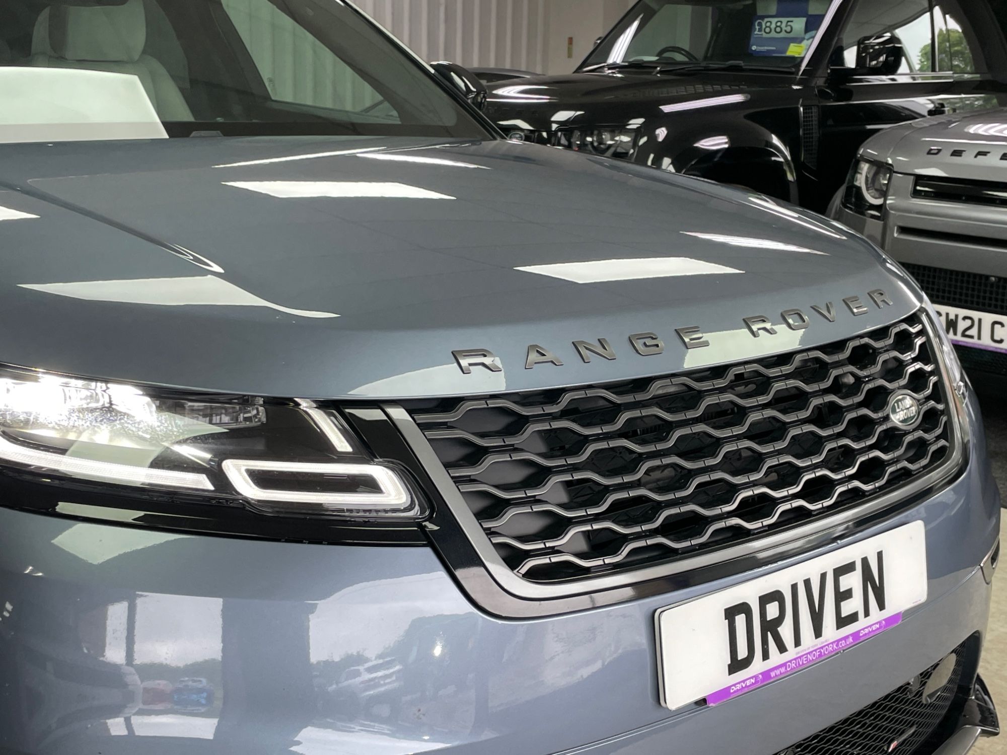 USED 2022 22 LAND ROVER RANGE ROVER VELAR 2.0 P250 R-Dynamic SE SUV 5dr Petrol Auto 4WD Euro 6 (s/s) (249 ps) 