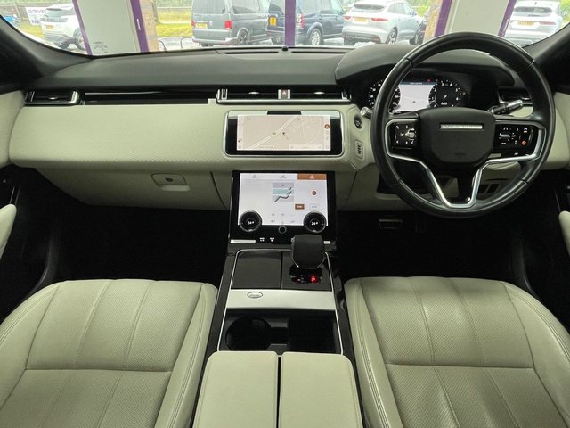 View our LAND ROVER RANGE ROVER VELAR