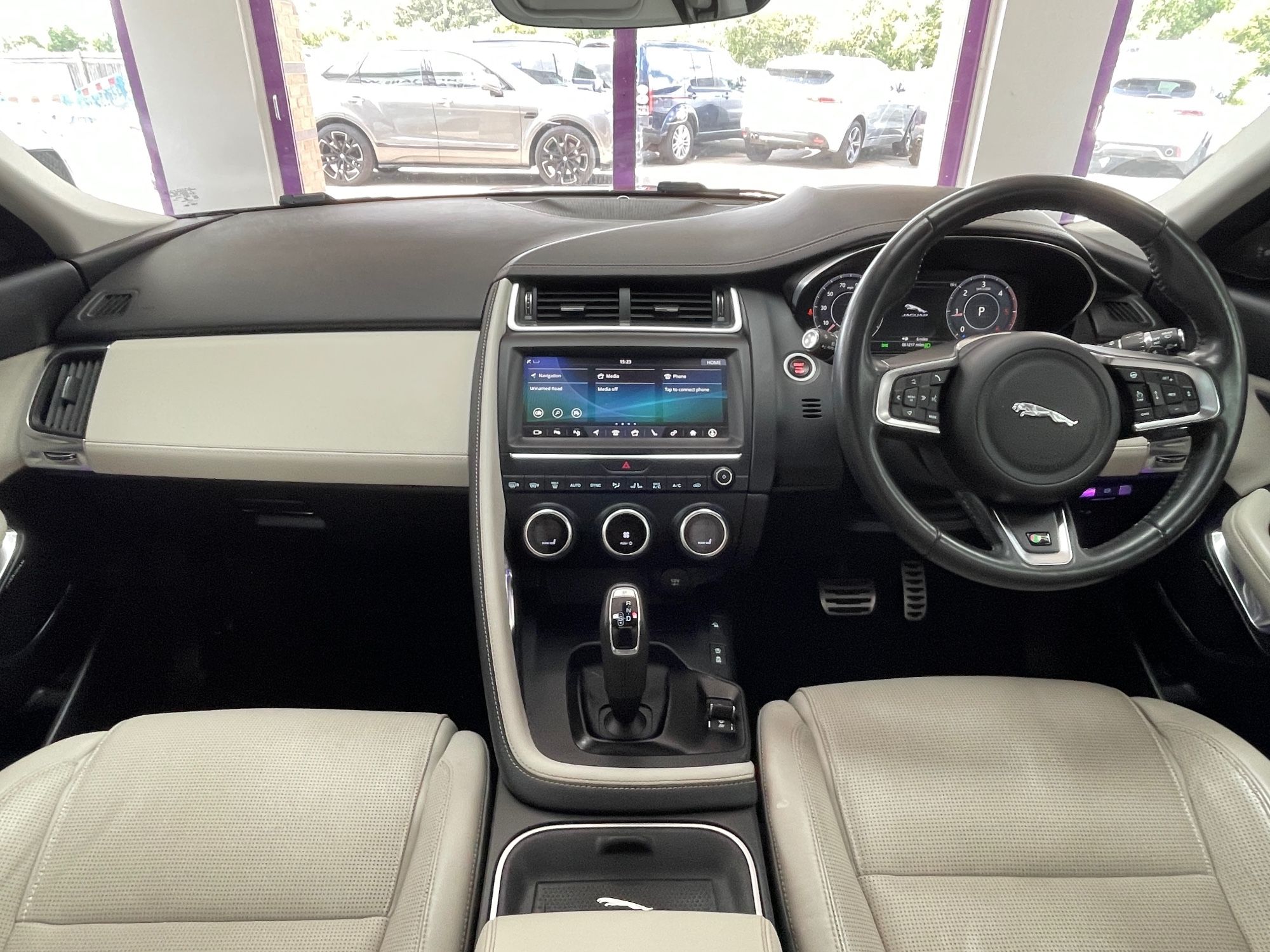 USED 2019 19 JAGUAR E-PACE 2.0 D180 R-Dynamic HSE SUV 5dr Diesel Auto AWD Euro 6 (s/s) (180 ps) 
