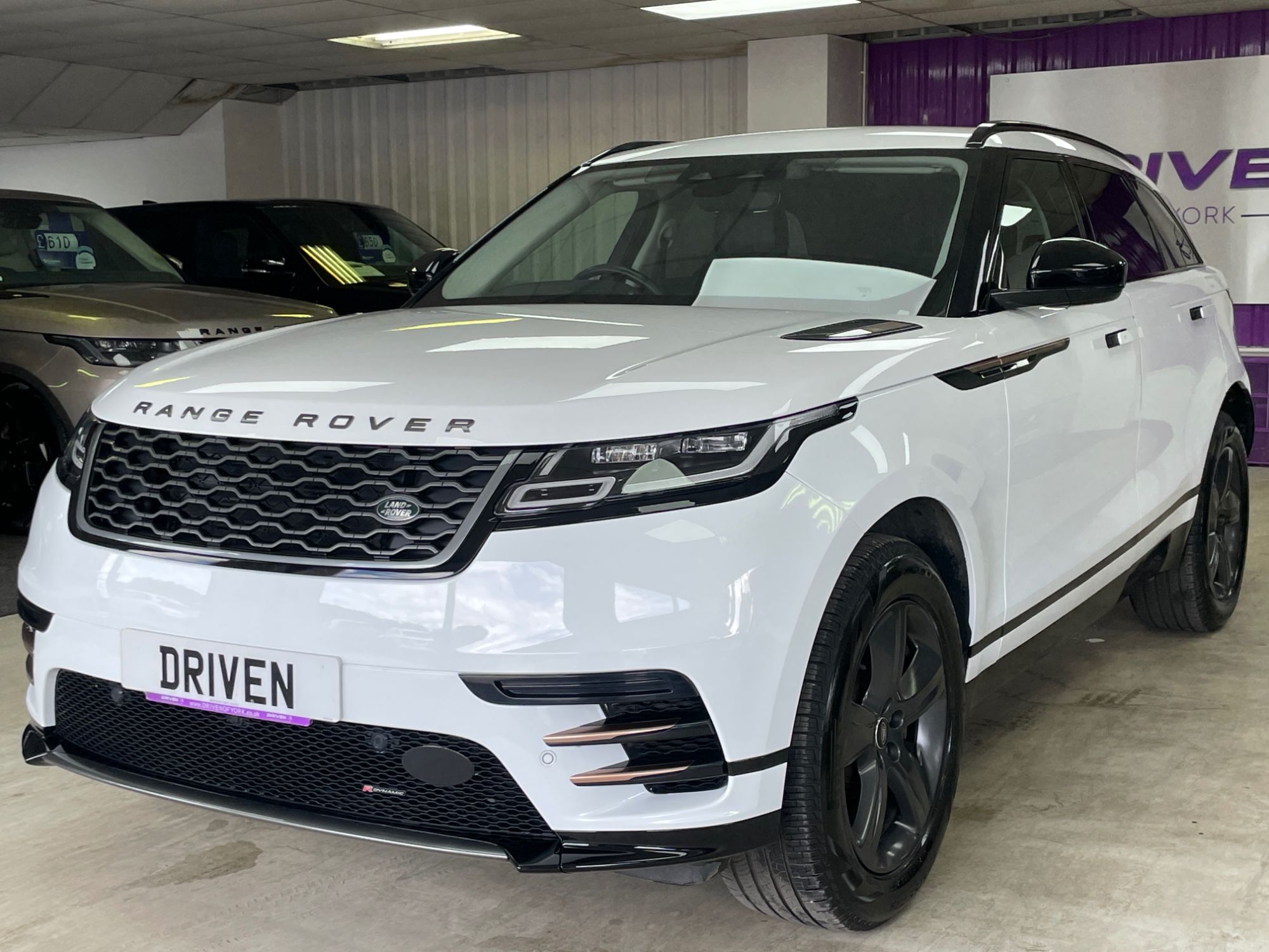 USED 2022 22 LAND ROVER RANGE ROVER VELAR 2.0 P250 R-Dynamic S SUV 5dr Petrol Auto 4WD Euro 6 (s/s) (249 ps) 