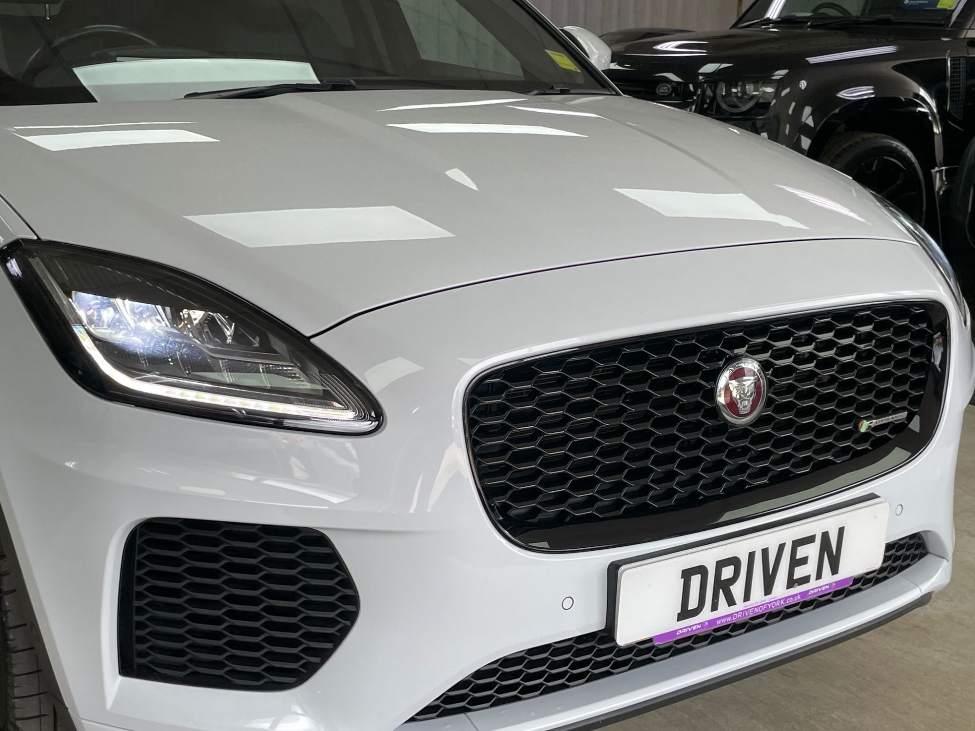 USED 2018 18 JAGUAR E-PACE 2.0 D180 First Edition SUV 5dr Diesel Auto AWD Euro 6 (s/s) (180 ps) 