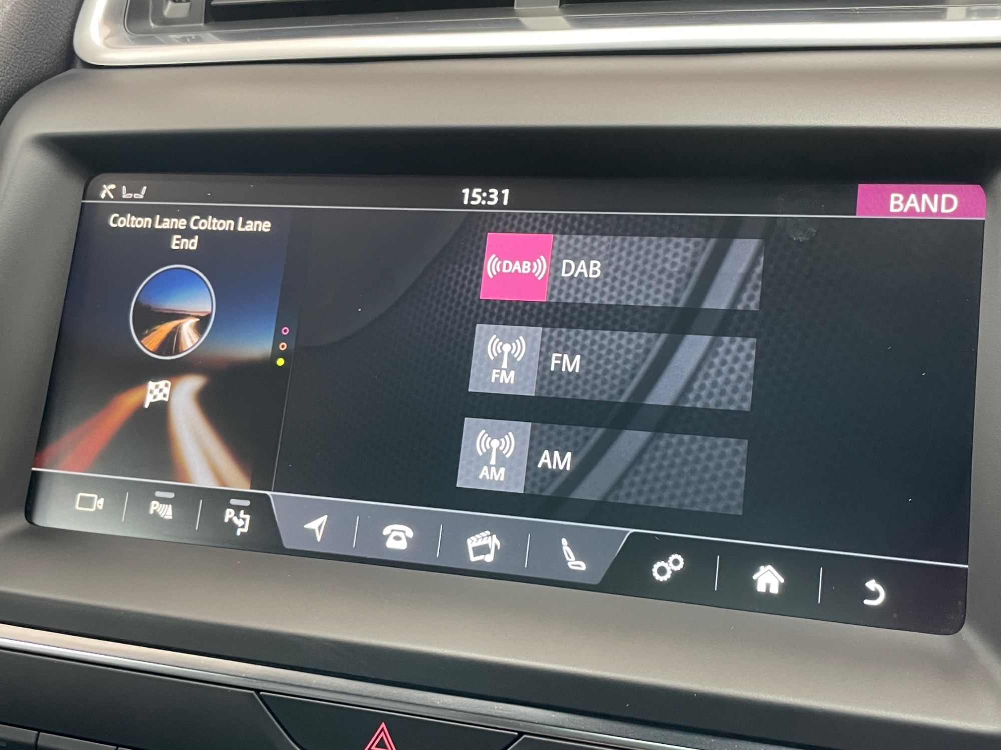 USED 2018 18 JAGUAR E-PACE 2.0 D180 First Edition SUV 5dr Diesel Auto AWD Euro 6 (s/s) (180 ps) 