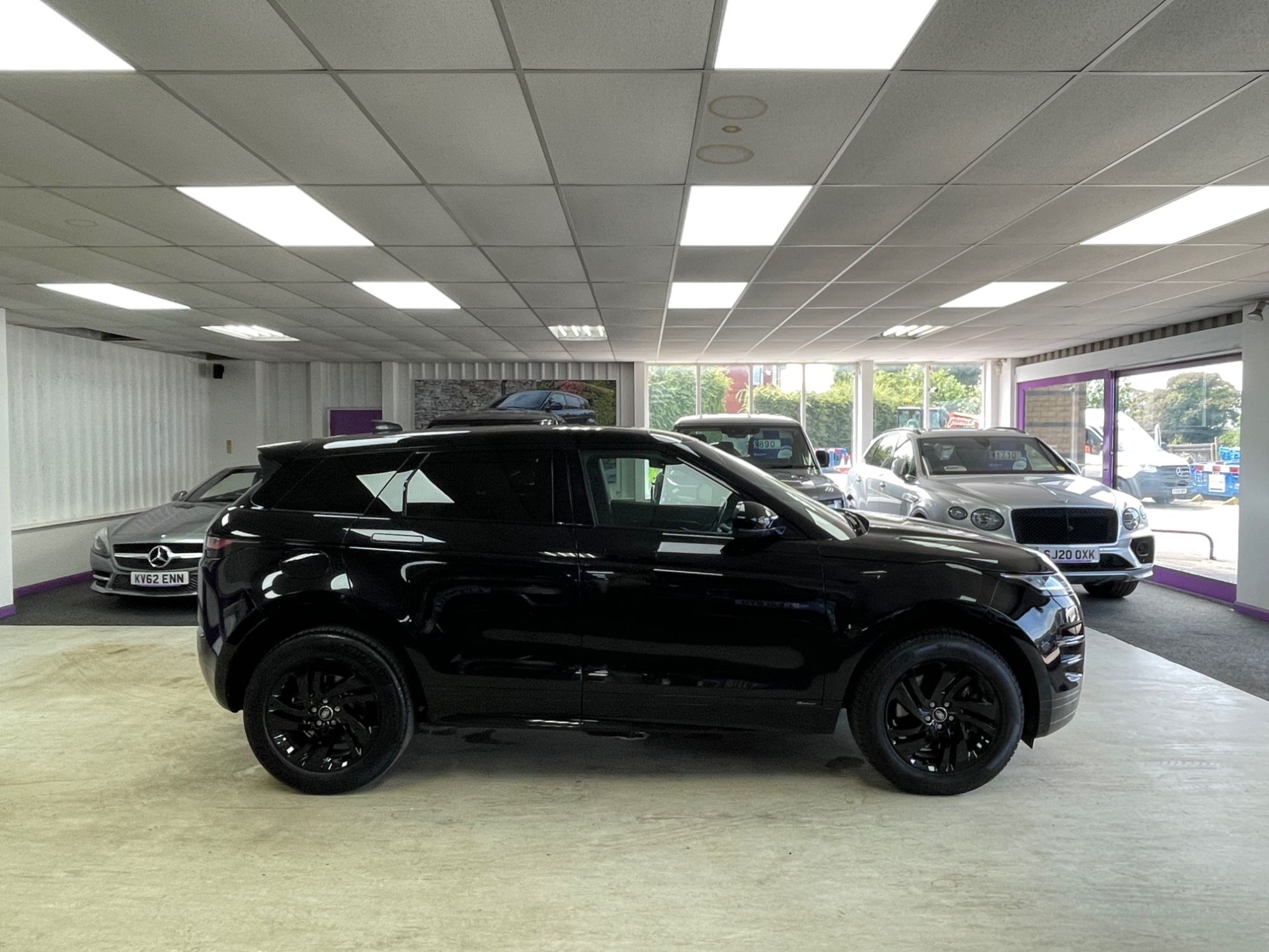 USED 2019 69 LAND ROVER RANGE ROVER EVOQUE 2.0 D150 R-Dynamic S SUV 5dr Diesel Manual FWD Euro 6 (s/s) (150 ps) 