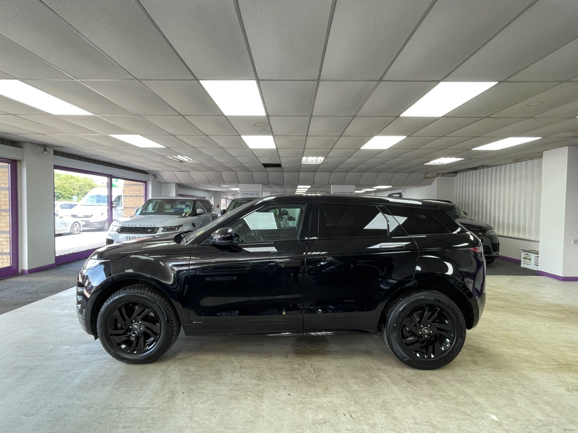 USED 2019 69 LAND ROVER RANGE ROVER EVOQUE 2.0 D150 R-Dynamic S SUV 5dr Diesel Manual FWD Euro 6 (s/s) (150 ps) 