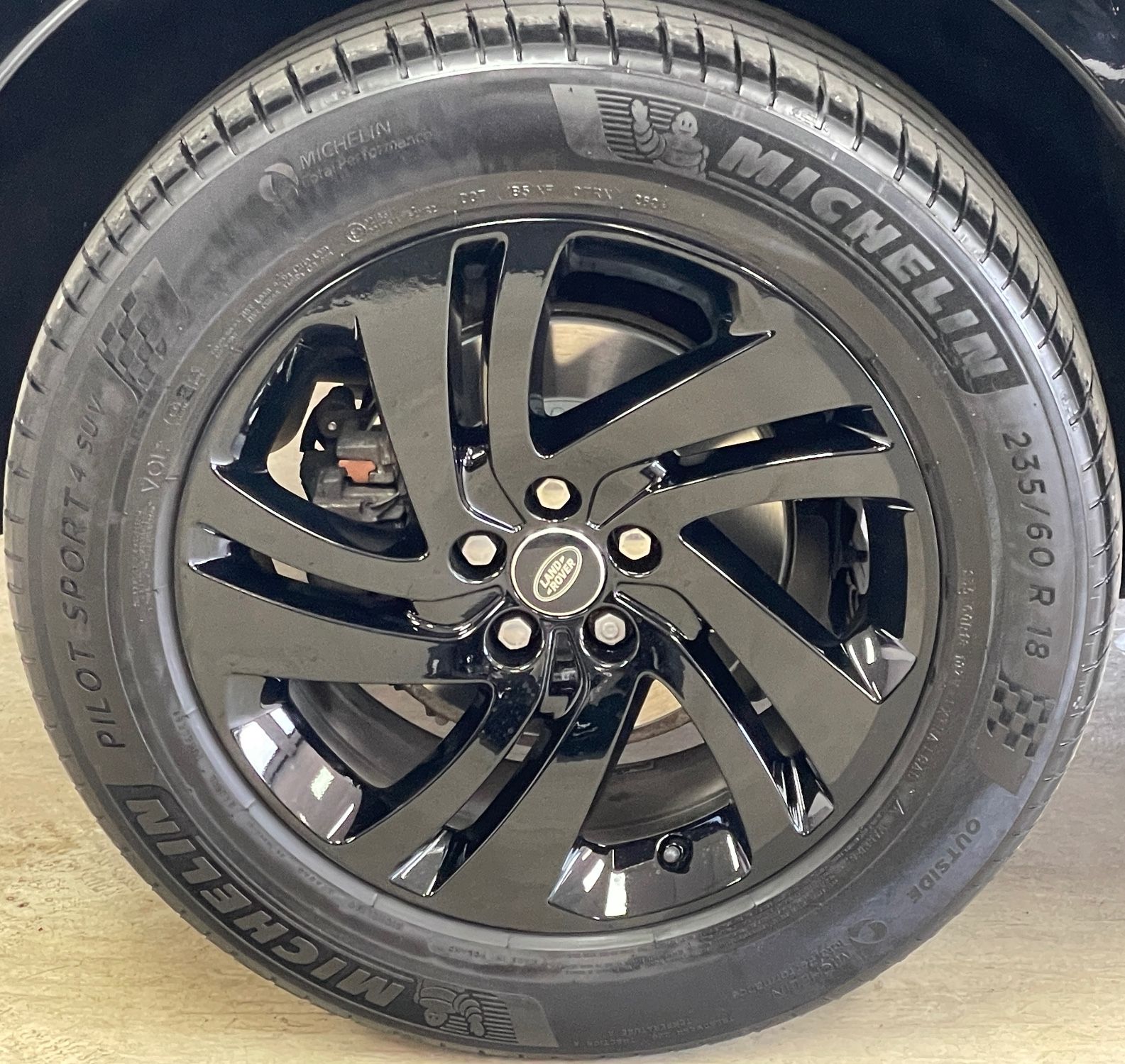 USED 2019 69 LAND ROVER RANGE ROVER EVOQUE 2.0 D150 R-Dynamic S SUV 5dr Diesel Manual FWD Euro 6 (s/s) (150 ps) 