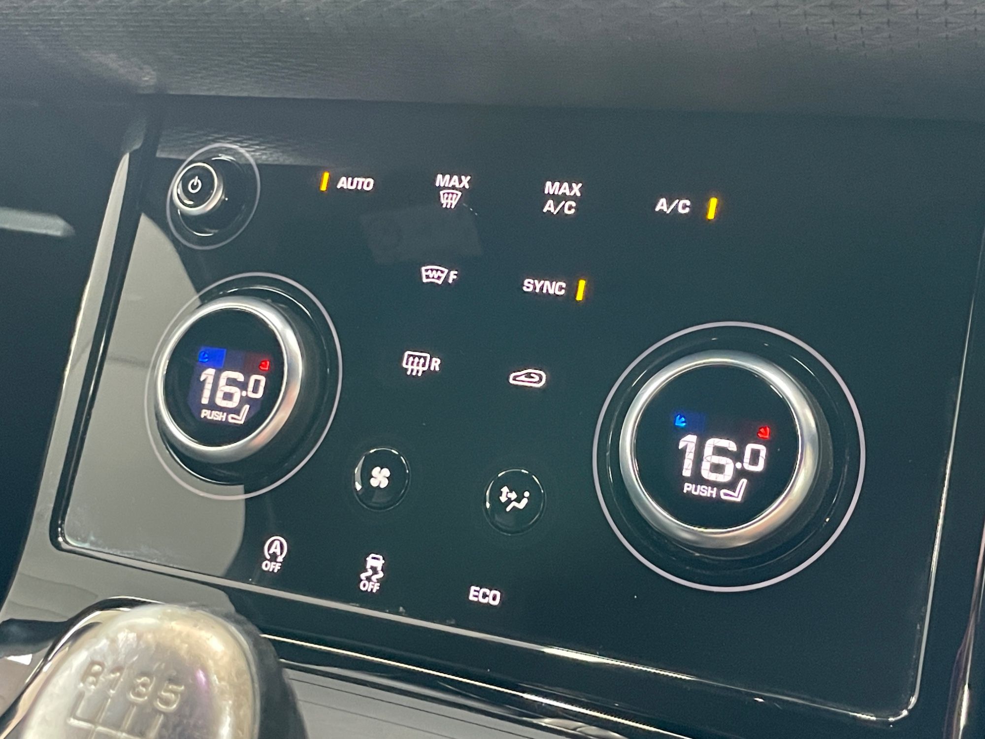 USED 2019 69 LAND ROVER RANGE ROVER EVOQUE 2.0 D150 R-Dynamic S SUV 5dr Diesel Manual FWD Euro 6 (s/s) (150 ps) 