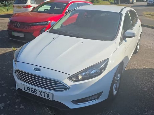 View our FORD FOCUS