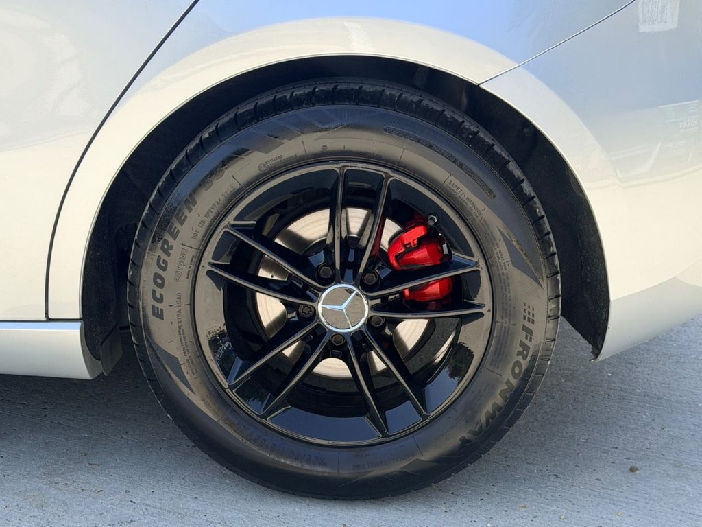 USED 2019 MERCEDES-BENZ A CLASS 1.3 A180 SE Hatchback 5dr Petrol Manual Euro 6 (s/s) (136 ps) |6 Services|Camera|SatNav|Cruise|
