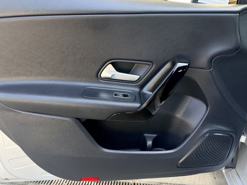 USED 2019 MERCEDES-BENZ A CLASS 1.3 A180 SE Hatchback 5dr Petrol Manual Euro 6 (s/s) (136 ps) |6 Services|Camera|SatNav|Cruise|