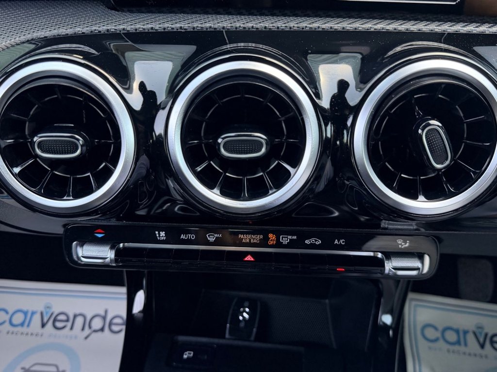 USED 2019 MERCEDES-BENZ A CLASS 1.3 A180 SE Hatchback 5dr Petrol Manual Euro 6 (s/s) (136 ps) |6 Services|Camera|SatNav|Cruise|