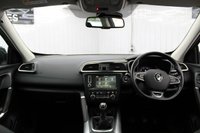 USED 2018 68 RENAULT KADJAR 1.3 TCe Signature S Nav SUV 5dr Petrol Manual Euro 6 (s/s) (140 ps) LEATHER TRIM / PAN ROOF